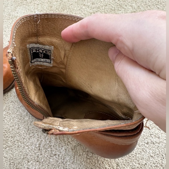 Frye Patty Riding Booties 🤎 - Picture 9 of 11